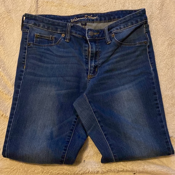 Dark wash mid rise universal thread jegging - Picture 3 of 3